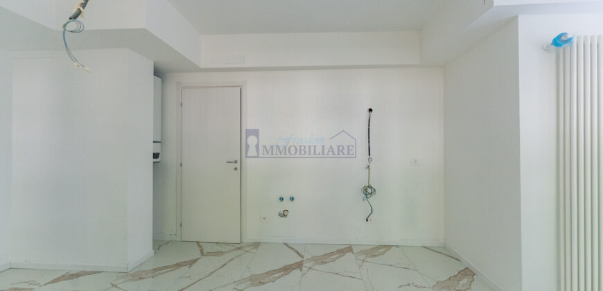 Monolocale completamente ristrutturato via delle Primule 4, Lorenteggio, Milano (Rif. IFM213)