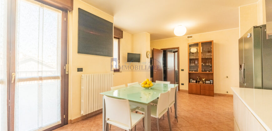 Appartamento via Gioacchino Rossini 5, Laghetto, San Giuliano Milanese (Rif. SGM92)