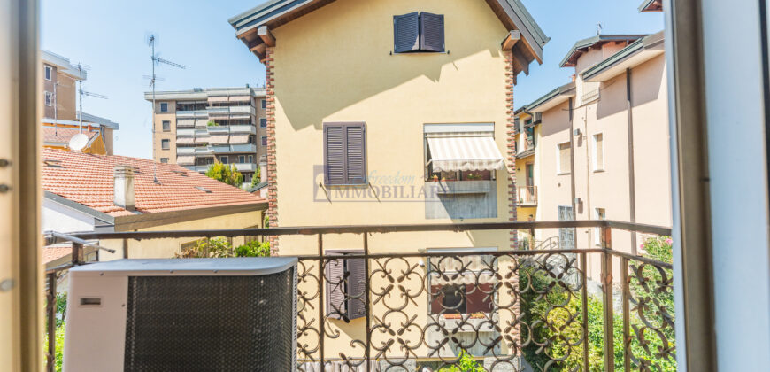 Due appartamenti in bifamiliare, via Monte Bianco 1, San Giuliano Milanese (Rif. SGM93)